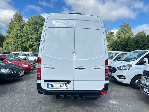 Mercedes-Benz Sprinter 319 11 of 11