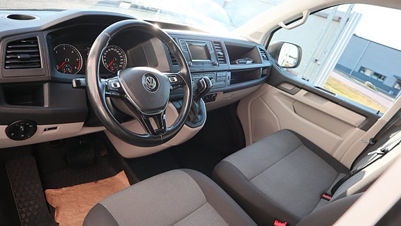 Volkswagen Transporter 3 of 14