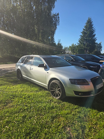 Audi A6 2 of 8
