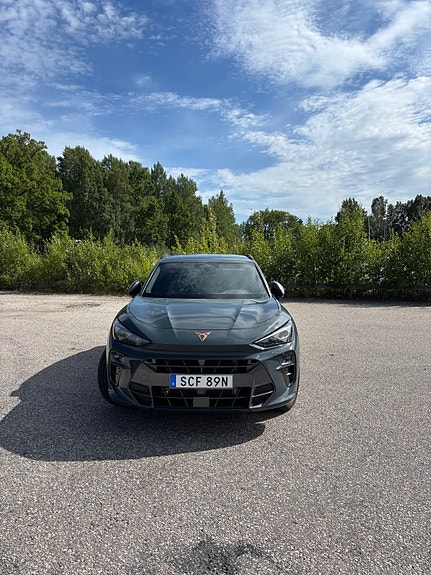 Cupra Terramar 2 of 7