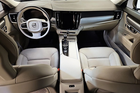 Volvo V90 6 of 11