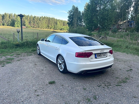 Audi A5 2 of 6