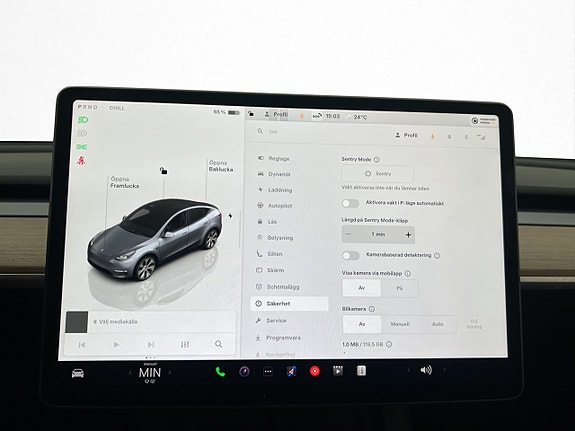 Tesla Model Y 29 of 30