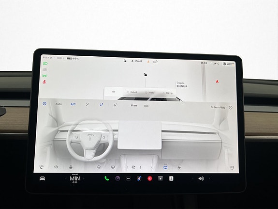 Tesla Model Y 26 of 30