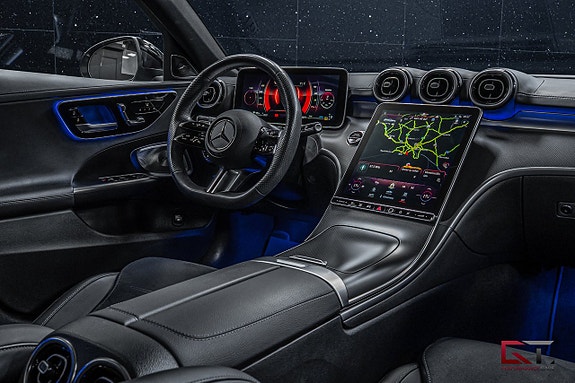 Mercedes-Benz C200 17 of 20