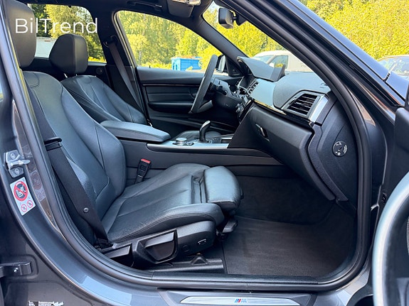 BMW 330d 11 of 26