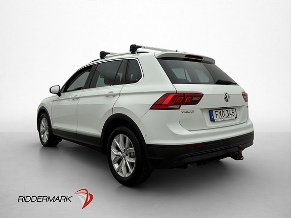 Volkswagen Tiguan 5 of 30