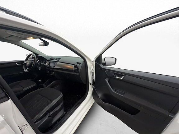 Skoda Fabia 15 of 30
