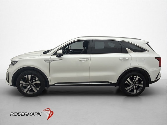 Kia Sorento 4 of 30
