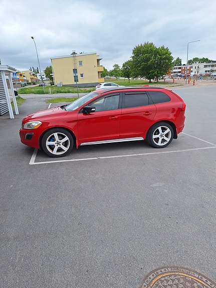 Volvo XC60 3 of 7