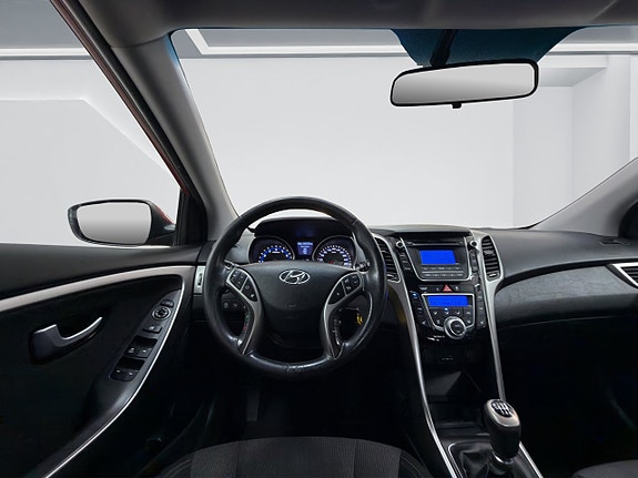 Hyundai i30 10 of 15