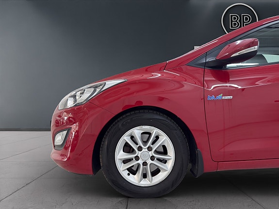 Hyundai i30 14 of 15