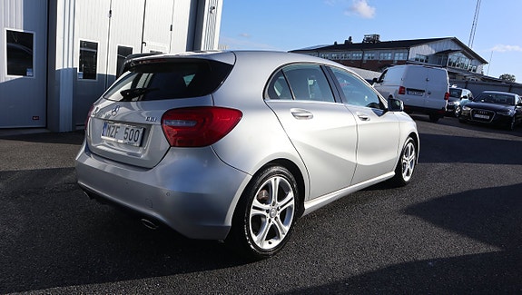 Mercedes-Benz A180 9 of 15