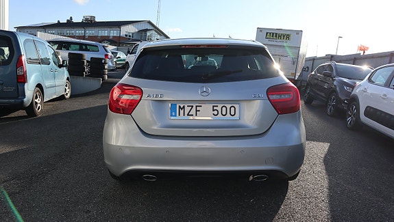Mercedes-Benz A180 8 of 15