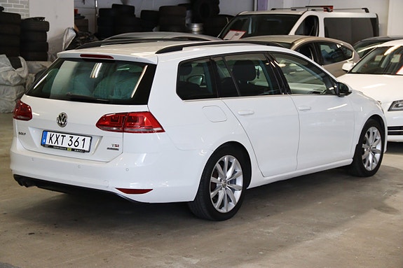 Volkswagen Golf VII 4 of 14