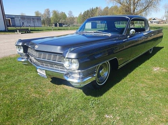 Cadillac Fleetwood 6 of 30