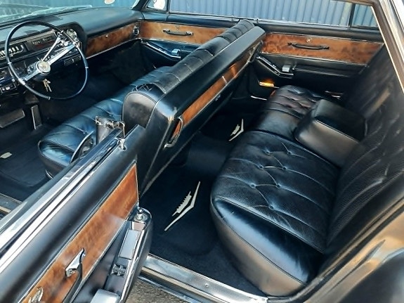 Cadillac Fleetwood 24 of 30