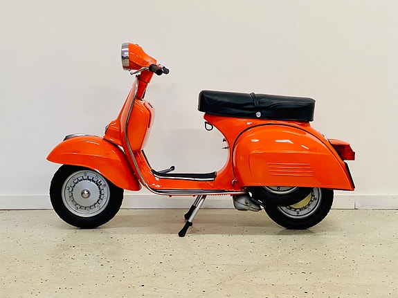 Vespa Rally 180, 1969 3 of 6