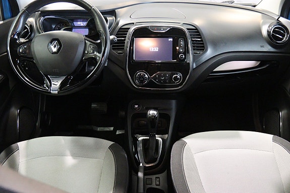 Renault Captur 13 of 14