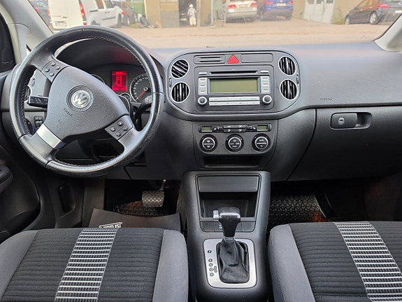 Volkswagen Golf Plus 17 of 20