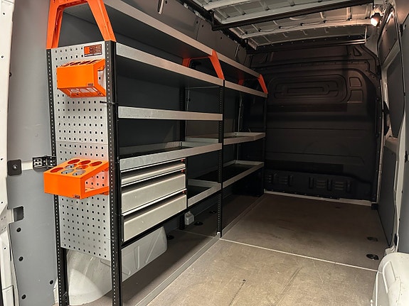 Mercedes-Benz eSprinter 312 14 of 18