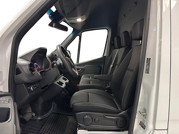 Mercedes-Benz eSprinter 312 8 of 18