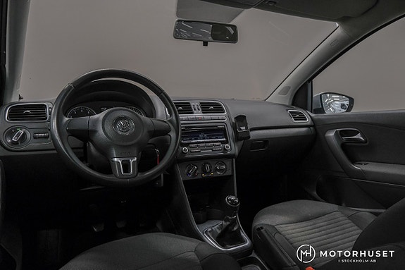 Volkswagen Polo 8 of 16