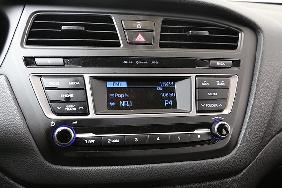 Hyundai i20 20 of 23