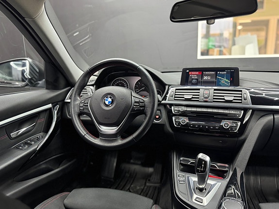 BMW 330e 7 of 20