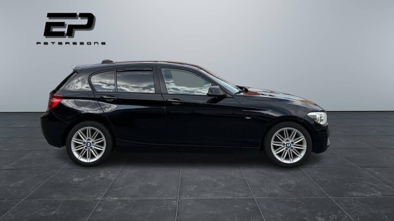 BMW 120d 3 of 11