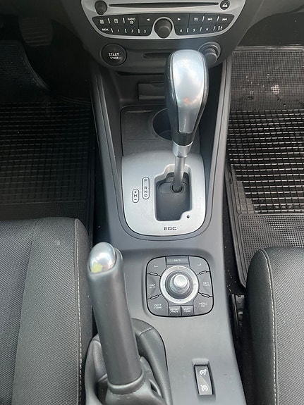 Renault Megane III 13 of 17