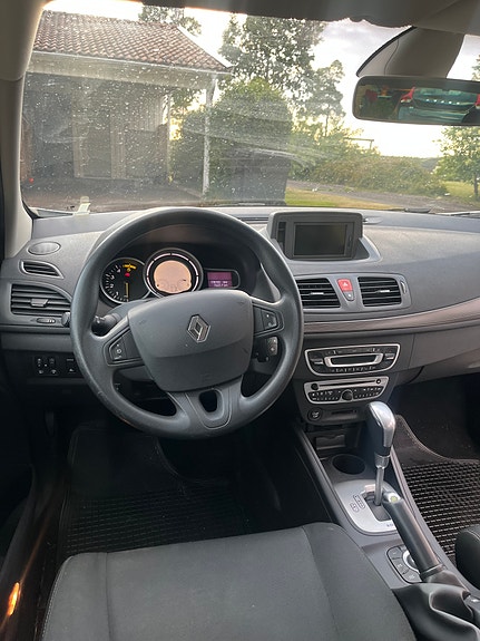 Renault Megane III 12 of 17