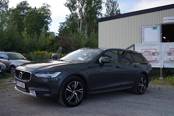 Volvo V90 Cross Country 30 of 30