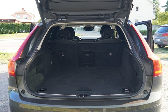 Volvo V90 Cross Country 23 of 30
