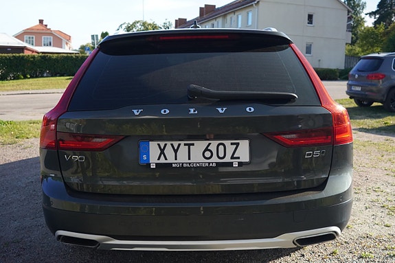 Volvo V90 Cross Country 7 of 30