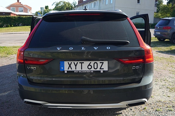 Volvo V90 Cross Country 24 of 30