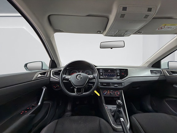 Volkswagen Polo 11 of 16