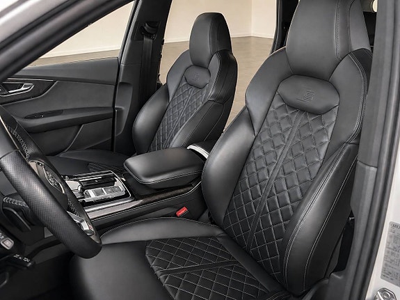 Audi Q7 5 of 8