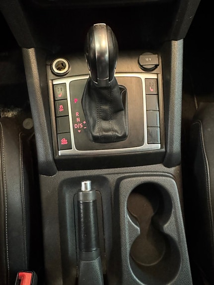 Volkswagen Amarok 14 of 22