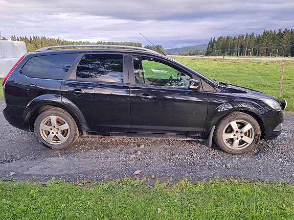 Ford Focus 3 of 19