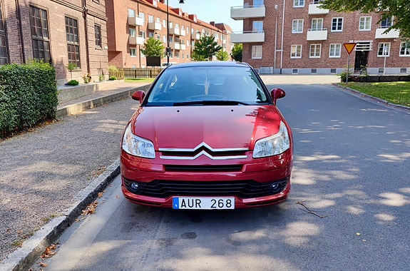 Citroen C4 2 of 12