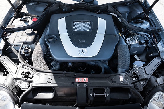 Mercedes-Benz CLK280 19 of 30