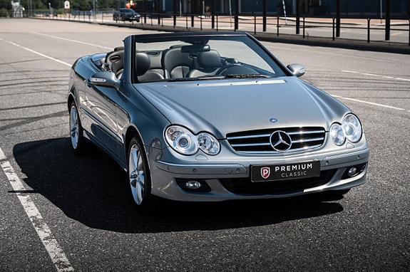 Mercedes-Benz CLK280 3 of 30