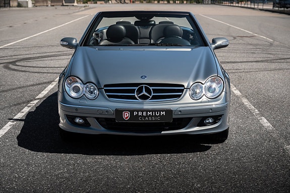 Mercedes-Benz CLK280 4 of 30