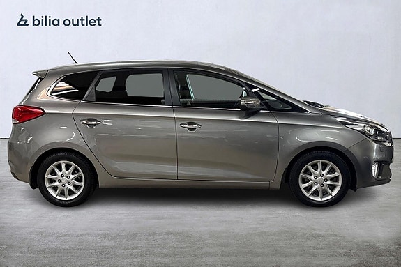 Kia Carens 5 of 27
