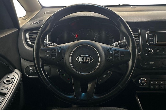 Kia Carens 16 of 27