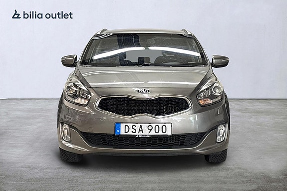 Kia Carens 3 of 27