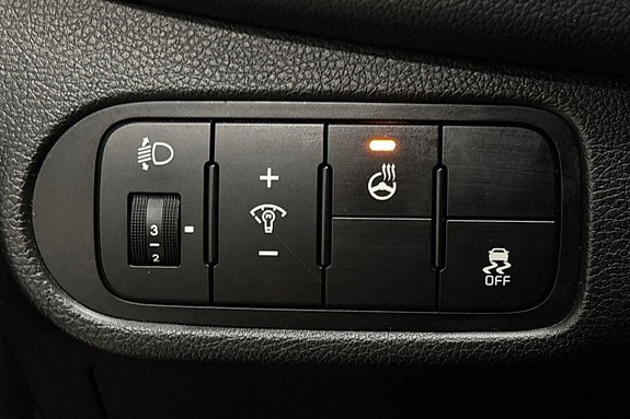 Kia Carens 26 of 27