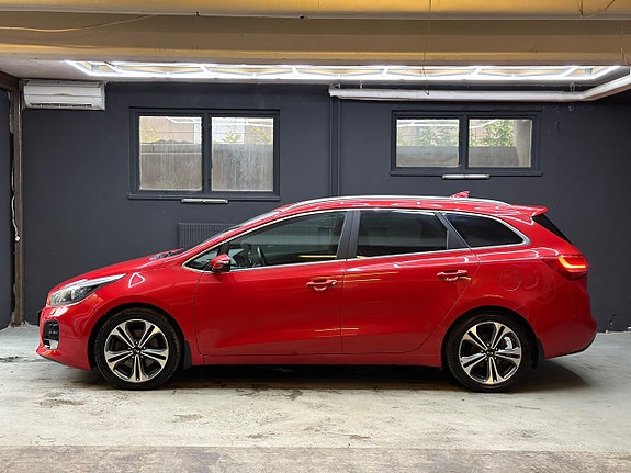 Kia Ceed 2 of 17
