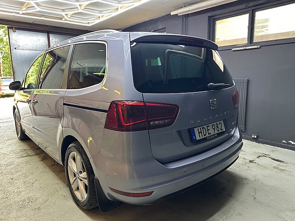 Seat Alhambra 3 of 28